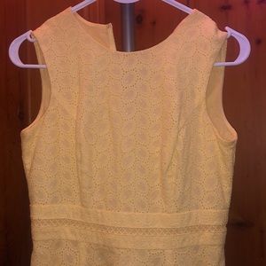 Calvin Klein lace summer dress size 2 yellow. Never worn!